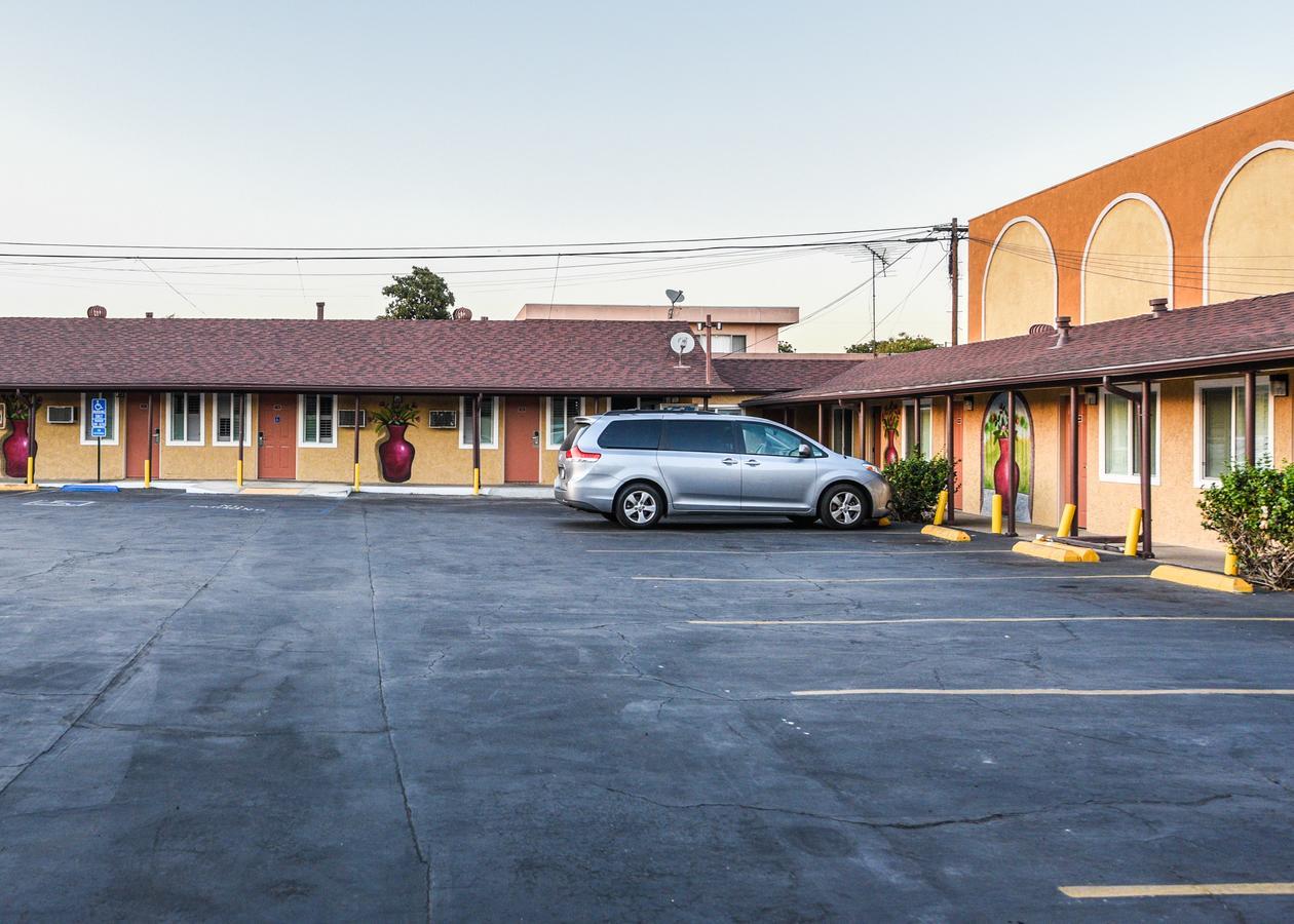 Casa Bell Motel, Los Angeles - Lax Airport Инглвуд Экстерьер фото